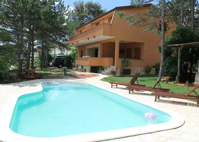 Lili Apartmán