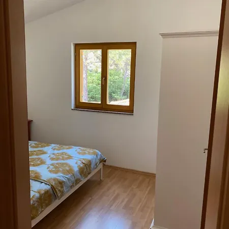 Lili Apartmán *
